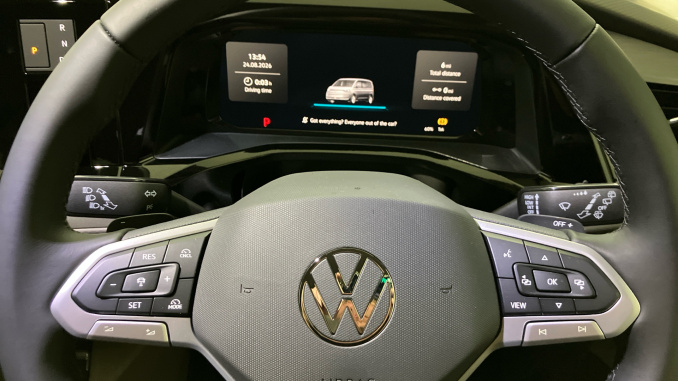 Volkswagen Multivan 1.5 TSI eHybrid Life 5dr 4MOTION DSG Estate - Image 10
